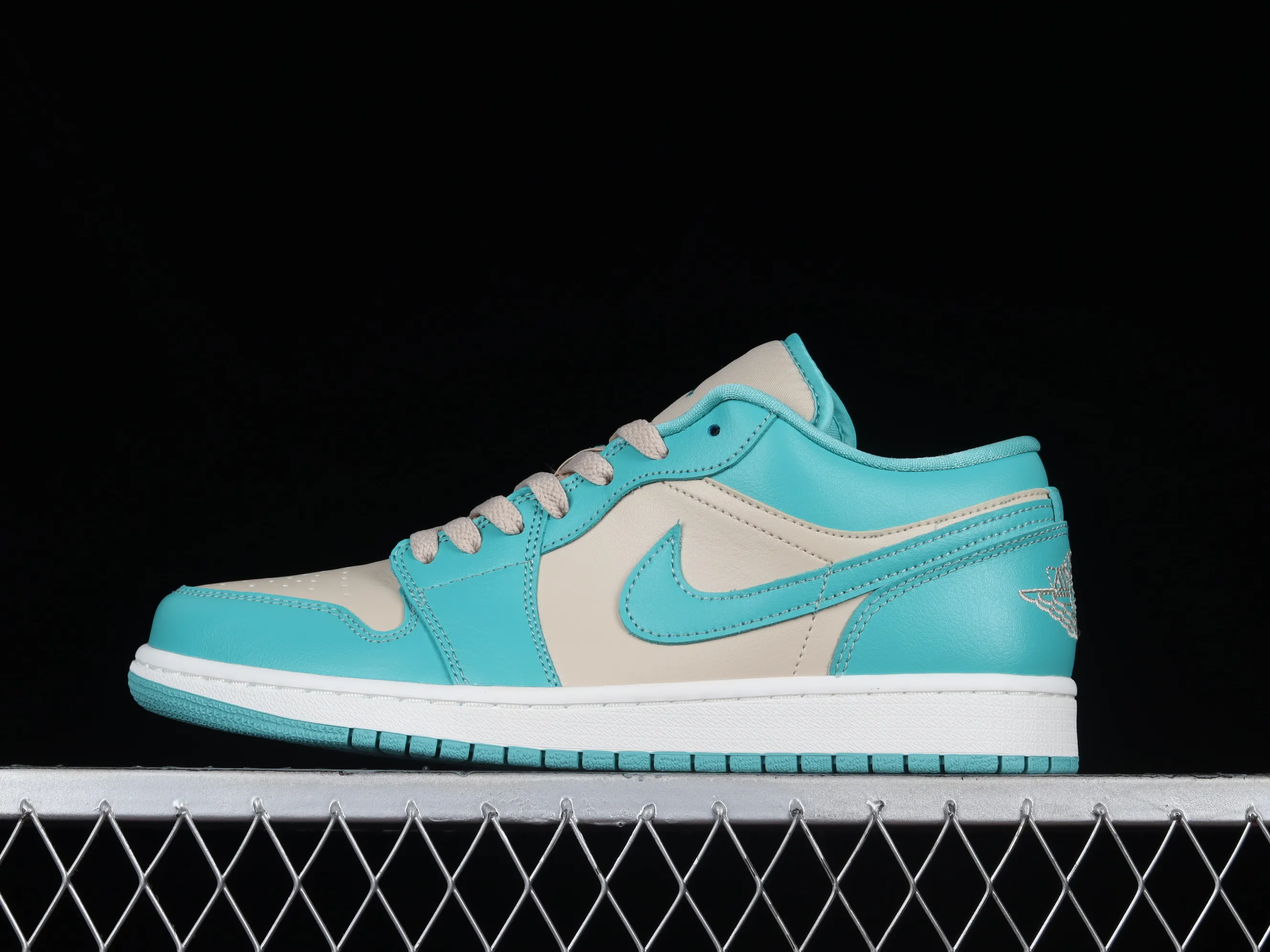 All categories Air Jordan Jordan series basketball shoes Air Jordan 1 Low G version pure original Air Jordan 1 Low AJ1 Joe 1 Tiffany green low-top basketball shoes DC0774-131